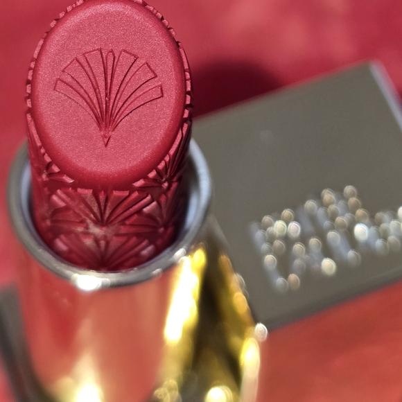 ESTEE LAUDER - Picture 7 of 7